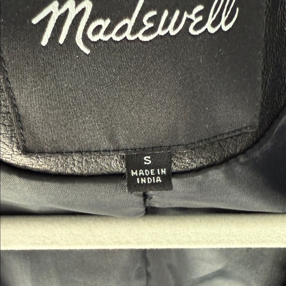 Madewell Washed Leather Motorcycle Jacket: Brass Hardware Edition - Picture 8 of 9